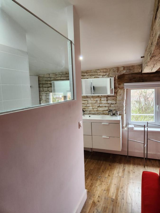 Maison Laurenza La Grande Suite 1760 Saint-Jean-de-Liversay Εξωτερικό φωτογραφία